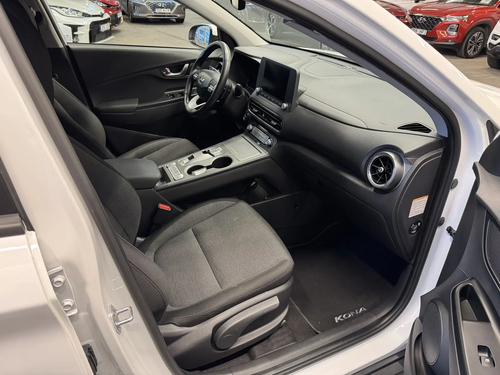 Hyundai Kona, 26.3 kW, elekter, automaat, esivedu