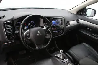 Mitsubishi Outlander, 2.0, 89 kW, pistikhübriid, automaat, nelikvedu