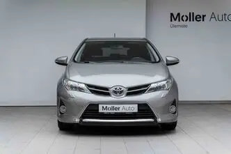 Toyota Auris, 1.6, 97 kW, bensiin, automaat, esivedu