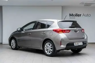 Toyota Auris, 1.6, 97 kW, bensiin, automaat, esivedu