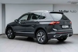 Volkswagen Tiguan, 1.0, 157 kW, bensiin, automaat, esivedu