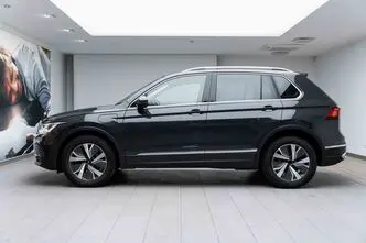 Volkswagen Tiguan, 1.0, 157 kW, bensiin, automaat, esivedu