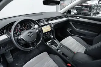 Volkswagen Passat, 2.0, 110 kW, bensiin, automaat