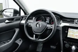 Volkswagen Passat, 2.0, 110 kW, bensiin, automaat