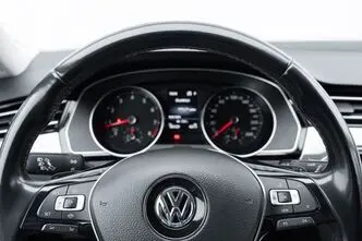 Volkswagen Passat, 2.0, 110 kW, bensiin, automaat