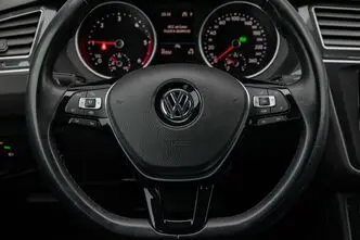 Volkswagen Tiguan, 2.0, 110 kW, дизель, автомат, передний привод