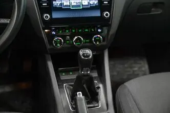 Škoda Octavia, 2.0, 110 kW, bensiin, manuaal, esivedu