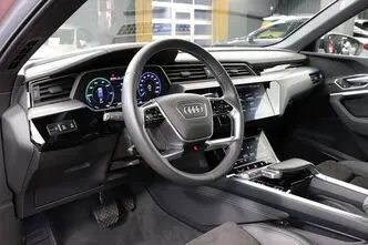 Audi e-tron, 158 kW, elekter, automaat, nelikvedu