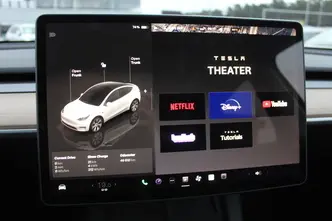 Tesla Model Y, 153 kW, elekter, nelikvedu