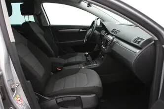 Volkswagen Passat, 1.4, 90 kW, bensiin, manuaal, esivedu