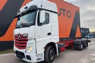 Mercedes-Benz Actros, 375 kW, дизель, автомат