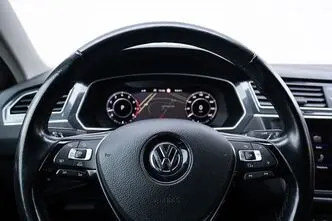 Volkswagen Tiguan, 2.0, 132 kW, bensiin, automaat, nelikvedu