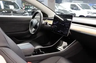 Tesla Model 3, 377 kW, elekter, automaat, nelikvedu