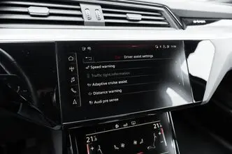 Audi e-tron, 230 kW, elekter, automaat, nelikvedu