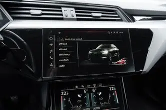 Audi e-tron, 299 kW, elekter, automaat, nelikvedu