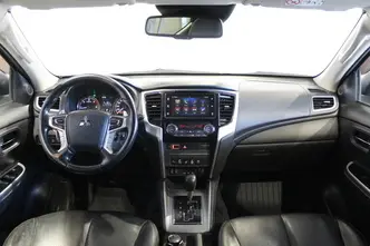 Mitsubishi L200, 2.3, 110 kW, diisel, automaat, nelikvedu