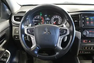 Mitsubishi L200, 2.3, 110 kW, diisel, automaat, nelikvedu