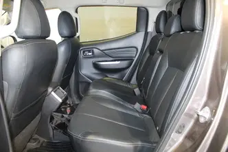 Mitsubishi L200, 2.3, 110 kW, diisel, automaat, nelikvedu