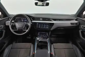 Audi e-tron, 300 kW, elekter, automaat, nelikvedu