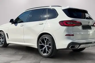 BMW X5, 3.0, 290 kW, pistikhübriid, automaat, nelikvedu