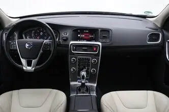 Volvo V60, 2.4, 162 kW, pistikhübriid, automaat, nelikvedu