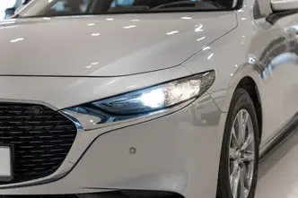 Mazda 3, 2.0, 110 kW, hübriid, automaat, esivedu