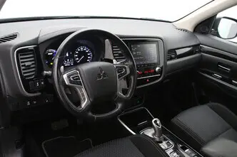 Mitsubishi Outlander, 2.4, 99 kW, hübriid, automaat, nelikvedu