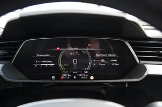 Audi e-tron, 158 kW, elekter, nelikvedu