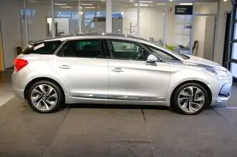 Citroën DS5, 1.6, 115 kW, bensiin, automaat, esivedu