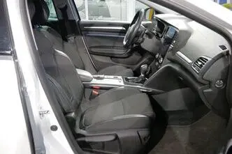 Renault Megane, 1.6, 67 kW, pistikhübriid, automaat, esivedu