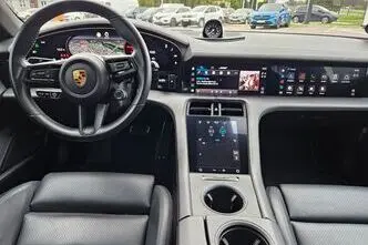 Porsche Taycan, 142 kW, elekter, automaat, nelikvedu