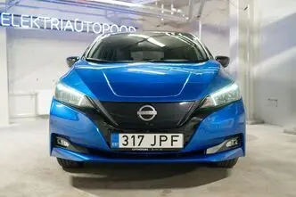 Nissan Leaf, 90 kW, электричество, передний привод