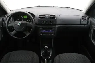 Škoda Roomster, 1.2, 63 kW, bensiin, manuaal, esivedu