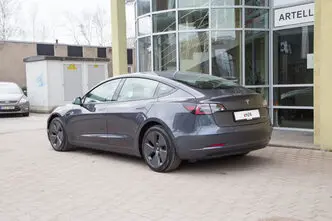 Tesla Model 3, 366 kW, elekter, automaat, nelikvedu