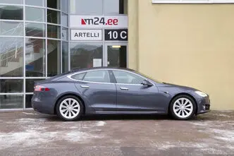 Tesla Model S, 186 kW, elekter, automaat, nelikvedu