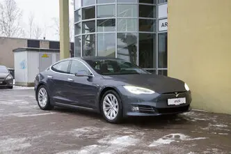 Tesla Model S, 186 kW, elekter, automaat, nelikvedu