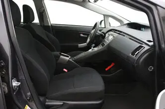 Toyota Prius, 1.8, 73 kW, hübriid, automaat, esivedu