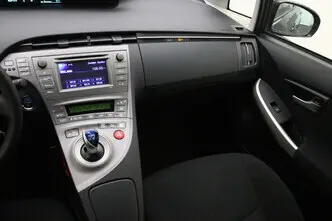 Toyota Prius, 1.8, 73 kW, hübriid, automaat, esivedu