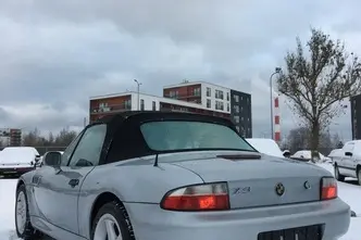 BMW Z3, 1.9, 103 kW, bensiin, manuaal, tagavedu