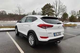 Hyundai Tucson, 1.6, 97 kW, bensiin, manuaal, esivedu