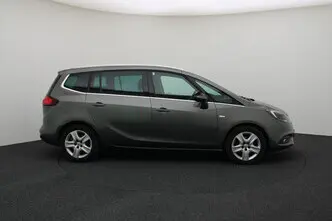 Opel Zafira, 1.4, 103 kW, бензин, механическая, передний привод