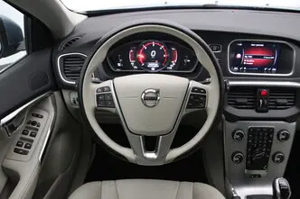 Volvo V40, 2.0, 88 kW, diisel, manuaal, esivedu