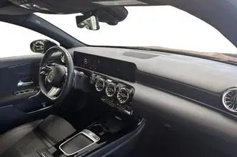 Mercedes-Benz A 200, 1.3, 120 kW, hübriid, automaat, esivedu