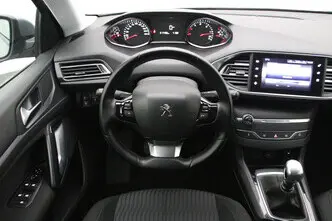 Peugeot 308, 1.6, 88 kW, diesel, manual, front-wheel drive