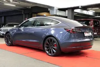 Tesla Model 3, 377 kW, elekter, automaat, nelikvedu