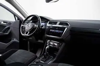 Volkswagen Tiguan, 2.0, 132 kW, bensiin, automaat, nelikvedu