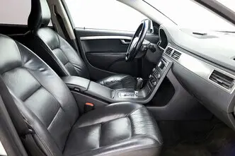 Volvo V70, 2.4, 129 kW, diisel, automaat, esivedu