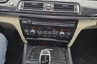 BMW 740, 3.0, 225 kW, diisel, automaat, nelikvedu