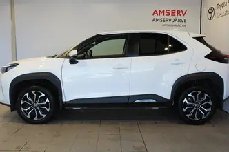 Toyota Yaris Cross, 1.5, 68 kW, hübriid, automaat, esivedu