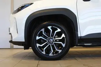 Toyota Yaris Cross, 1.5, 68 kW, hübriid, automaat, esivedu